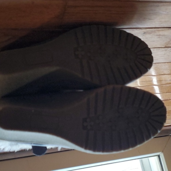 3 inch wedged boots with fur - Picture 5 of 7